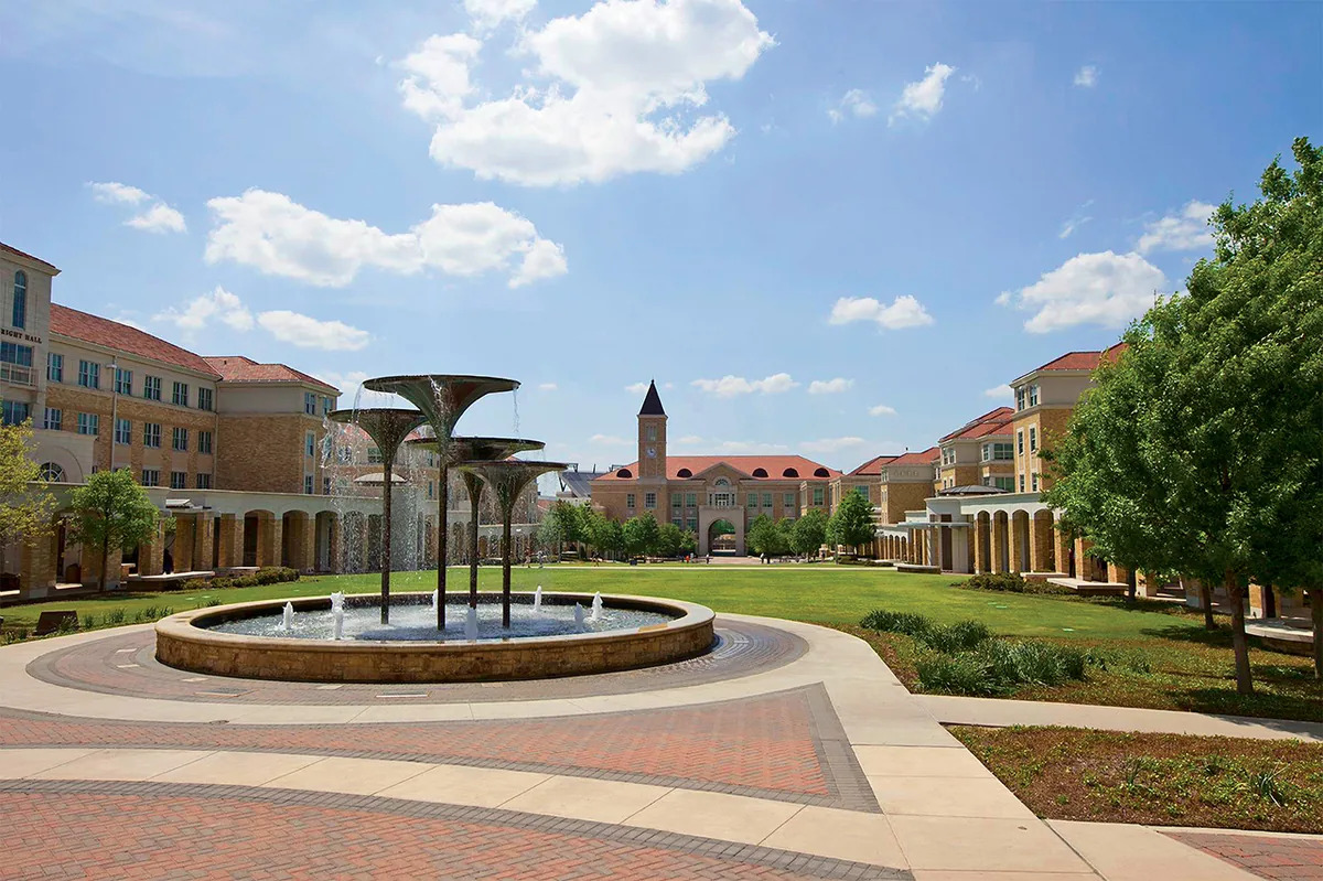 University campus plaza with a fountain